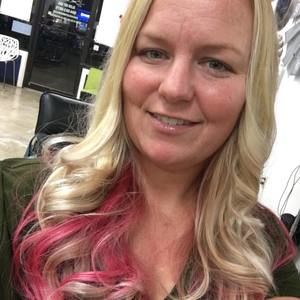 Meet your Posher, Jenny